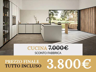 Cucina moderna bianca con isola in offerta a 3.800 euro